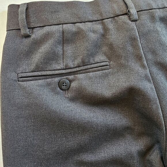 Van Heusen Traveler Dress Pants Charcoal Gray Men's Size 30X30 - Picture 7 of 9